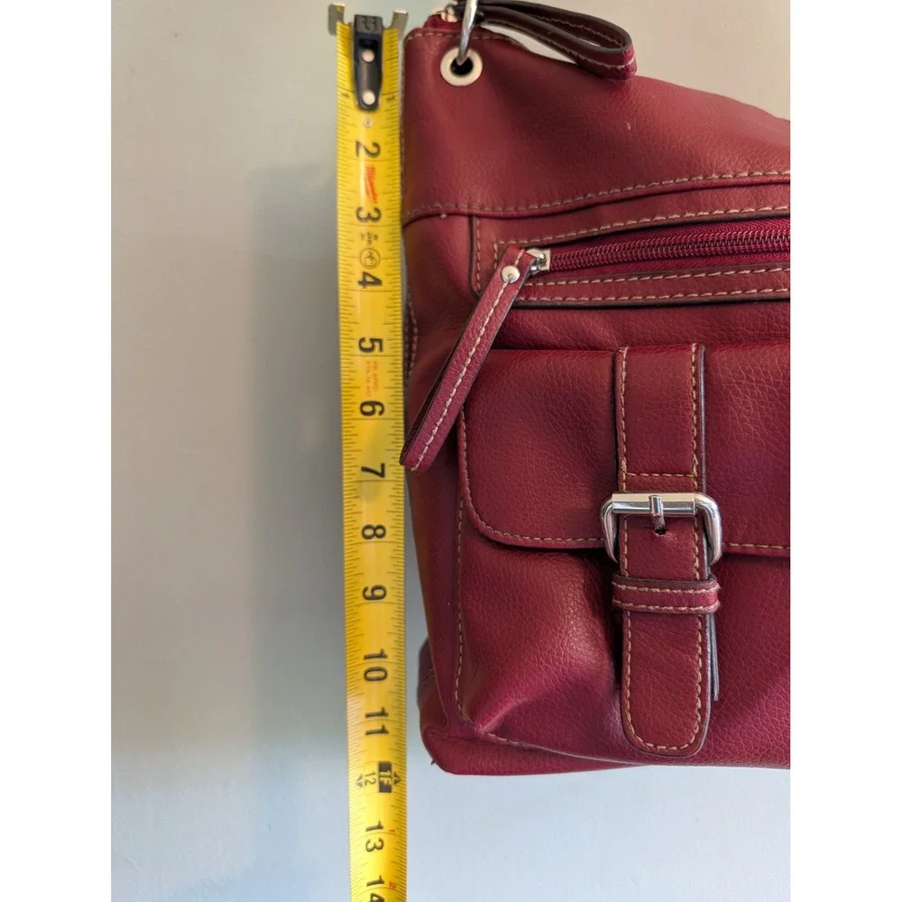 Relic by Fossil Burgundy Red Pebbled Crossbody Bag Organizer Purse Buckle Y2K